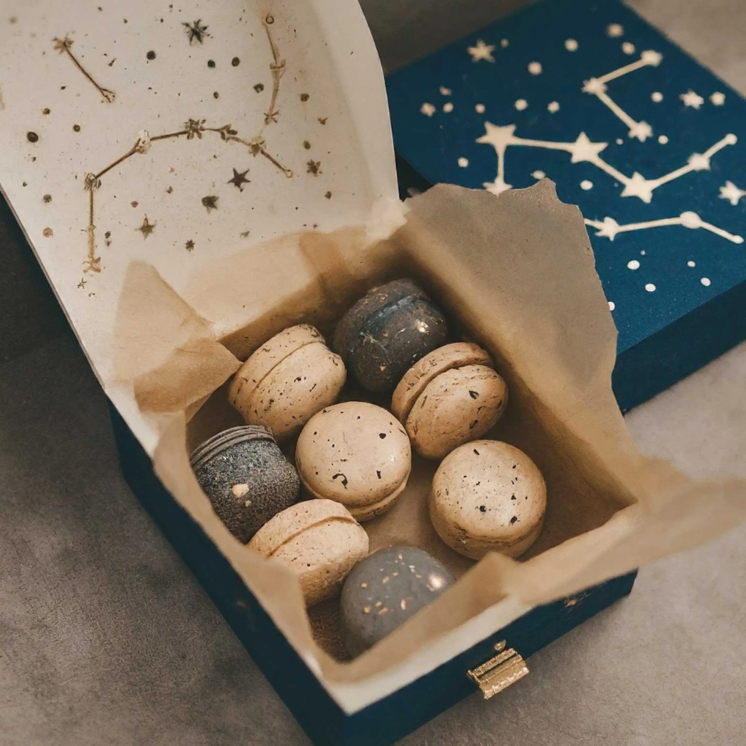 Custom dessert boxes for sweets