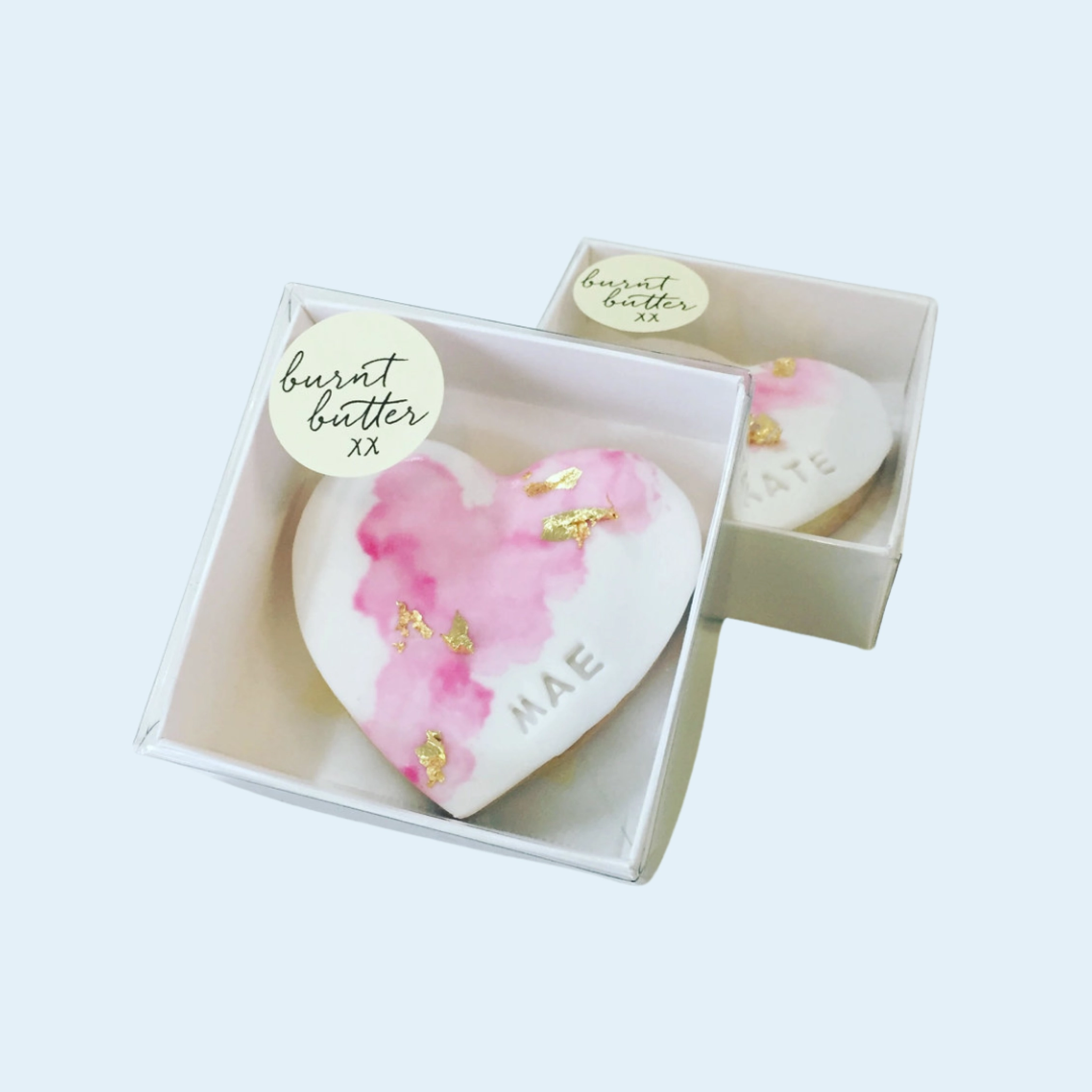 Single cookie gift box with transparent lid and custom printed exterior