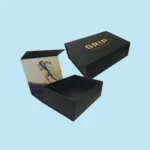 Rigid Boxes with Magnetic Closure