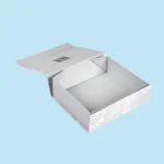 Rigid Boxes with Magnetic Closure